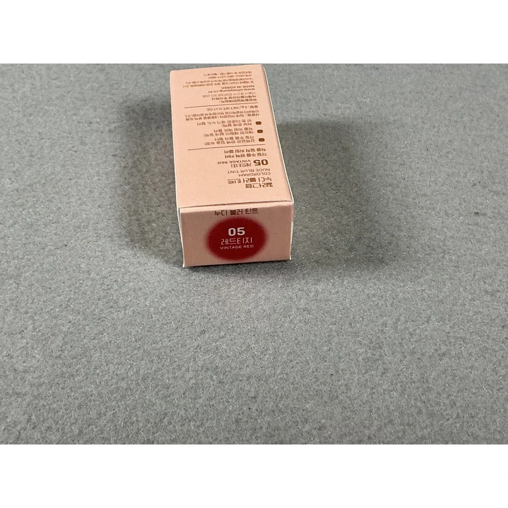 Colorgram Nude Blur Tint 05 Vintage Red Geek Nude K-Beauty Lip Matte 5g New‎